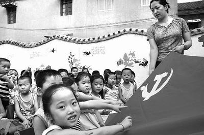 莫迪已经不重要了!霸权美梦将破碎,7国对华示好,风向已经变了